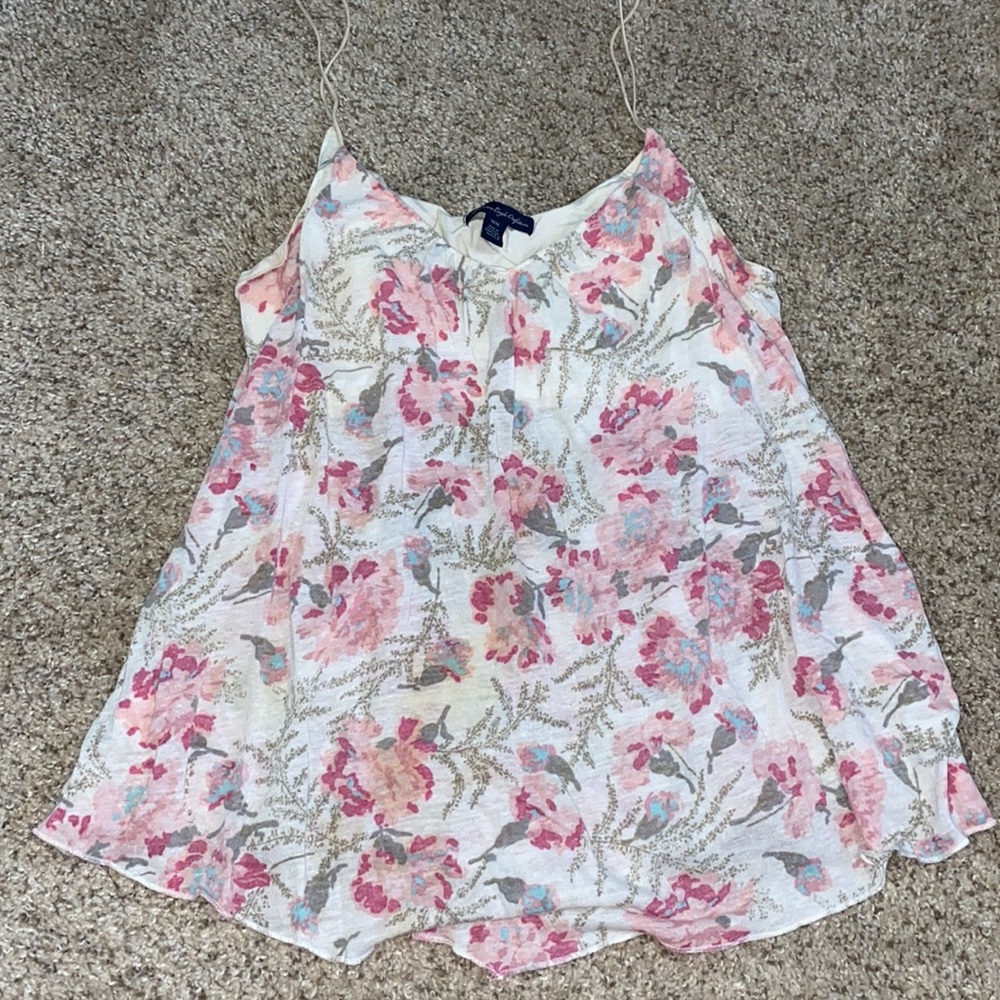 American Eagle floral top, size M